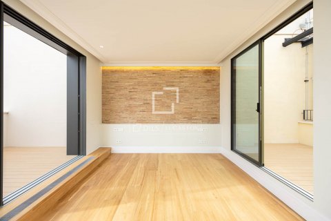 3 bedrooms penthouse for sale in Barcelona, Catalonia, Spain № 8654 - photo 29
