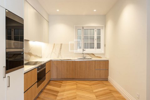 3 bedrooms penthouse for sale in Barcelona, Catalonia, Spain № 8654 - photo 11