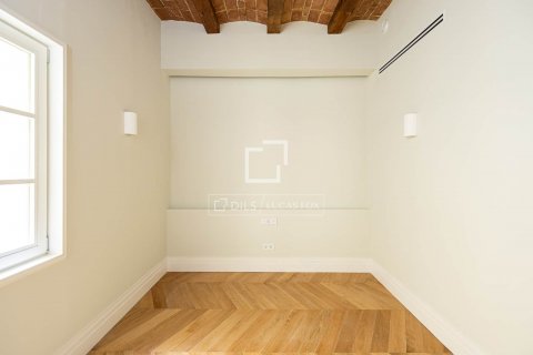3 bedrooms penthouse for sale in Barcelona, Catalonia, Spain № 8654 - photo 20