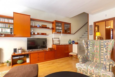 4 bedrooms villa for sale in Sant Just Desvern, Barcelona, Catalonia, Spain № 8656 - photo 11