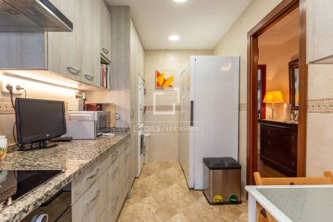4 bedrooms villa for sale in Sant Just Desvern, Barcelona, Catalonia, Spain № 8656 - photo 14