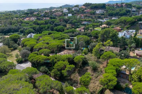land plot for sale in Sant Andreu de Llavaneres, Barcelona, Catalonia, Spain № 8657 - photo 12