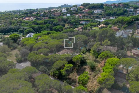 land plot for sale in Sant Andreu de Llavaneres, Barcelona, Catalonia, Spain № 8657 - photo 2