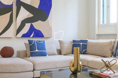 Ático de 3 dormitorios en venta en Barcelona, Cataluña, Spain № 8652 - foto 2