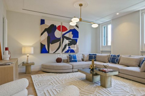 Ático de 3 dormitorios en venta en Barcelona, Cataluña, Spain № 8652