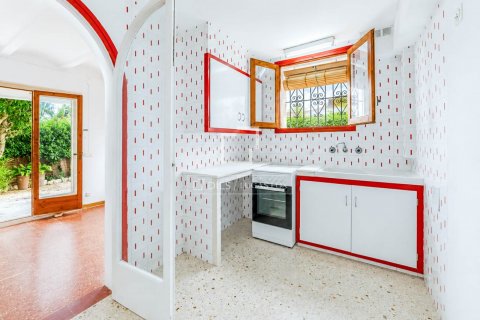 Villa de 4 dormitorios en venta en Sitges, Barcelona, Cataluña, Spain № 8655 - foto 18