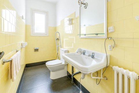 Villa de 4 dormitorios en venta en Sitges, Barcelona, Cataluña, Spain № 8655 - foto 25