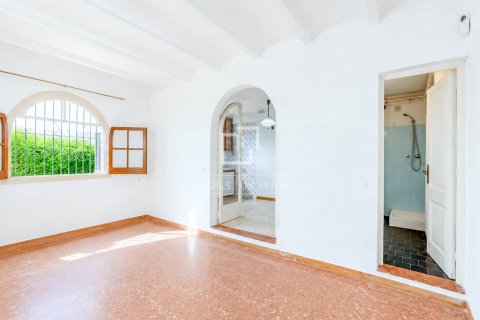 Villa de 4 dormitorios en venta en Sitges, Barcelona, Cataluña, Spain № 8655 - foto 15