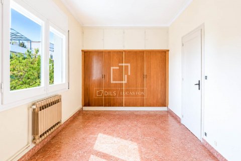 Villa de 4 dormitorios en venta en Sitges, Barcelona, Cataluña, Spain № 8655 - foto 8