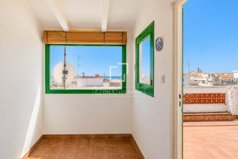 Villa de 4 dormitorios en venta en Sitges, Barcelona, Cataluña, Spain № 8655 - foto 12