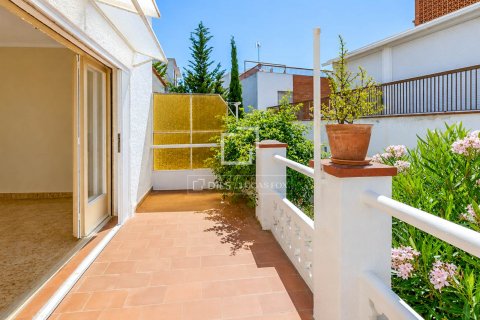 Villa de 4 dormitorios en venta en Sitges, Barcelona, Cataluña, Spain № 8655 - foto 30
