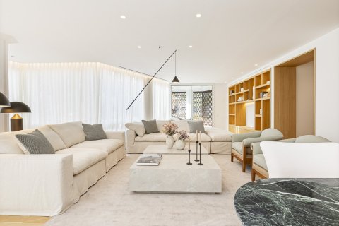 5 bedrooms apartment for sale in Pedralbes, Barcelona, Catalonia, Spain № 1128 - photo 12