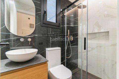 4 bedrooms apartment for sale in Eixample, Barcelona, Catalonia, Spain № 2227 - photo 19