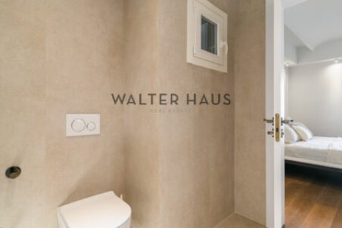 Apartamento de 3 dormitorios en venta en Eixample, Barcelona, Cataluña, Spain № 2232 - foto 16