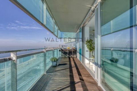 Apartamento de 3 dormitorios en venta en Sant Martí, Barcelona, Cataluña, Spain № 2229 - foto 2