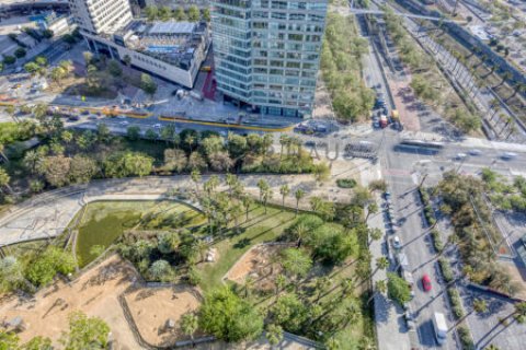 Apartamento de 3 dormitorios en venta en Sant Martí, Barcelona, Cataluña, Spain № 2229 - foto 10