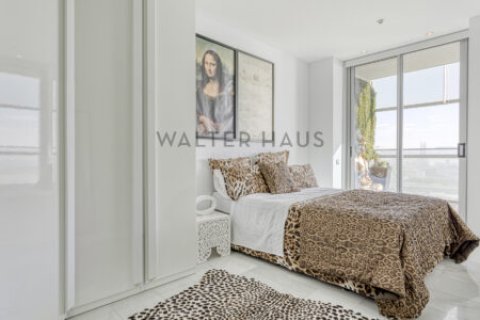 Apartamento de 3 dormitorios en venta en Sant Martí, Barcelona, Cataluña, Spain № 2229 - foto 25