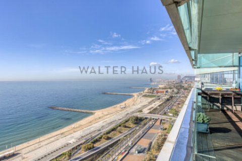 Apartamento de 3 dormitorios en venta en Sant Martí, Barcelona, Cataluña, Spain № 2229 - foto 8