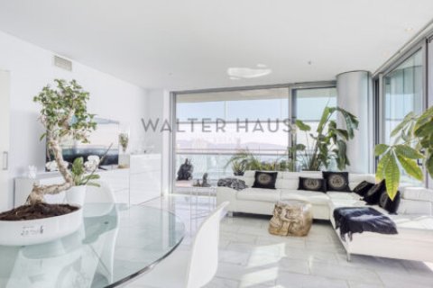 Apartamento de 3 dormitorios en venta en Sant Martí, Barcelona, Cataluña, Spain № 2229 - foto 18