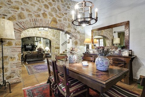 Сasa de 5 dormitorios en venta en Caldes de Malavella, Gerona, Cataluña, Spain № 5590 - foto 9