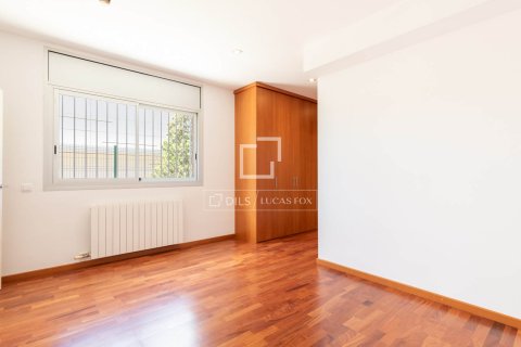 5 bedrooms villa for sale in Castelldefels, Barcelona, Catalonia, Spain № 4293 - photo 27