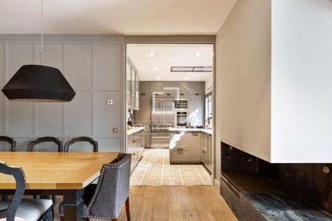 Villa de 5 dormitorios en venta en Sant Cugat del Vallès, Barcelona, Cataluña, Spain № 4292