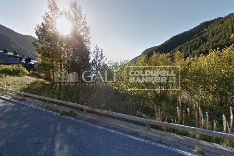 Parcela de 708 m² en venta en Principado De Andorra (Ninguna Poblacion Tiene C.P.), Lérida, Cataluña, Spain № 5645 - foto 2