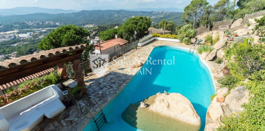 Parcela de 1007 m² en venta en Lloret de Mar, Gerona, Cataluña, Spain № 6684