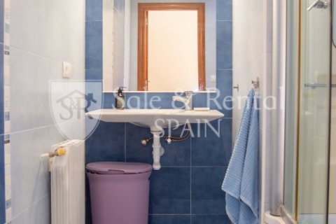 Сasa de 6 dormitorios en venta en Lloret de Mar, Gerona, Cataluña, Spain № 6685 - foto 29