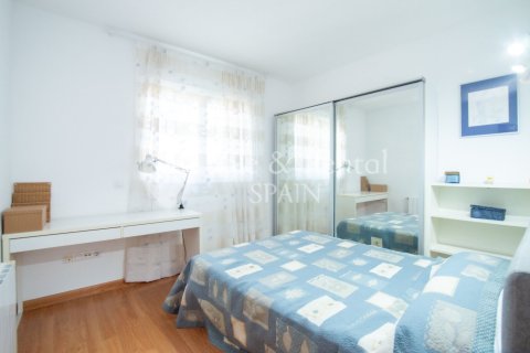 Сasa de 6 dormitorios en venta en Lloret de Mar, Gerona, Cataluña, Spain № 6685 - foto 5