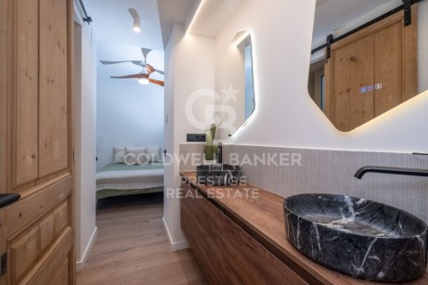 Купить квартиру в Барселона, Испания с 3 спальни, 76м², № 5542 - фото 17