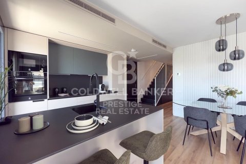 Ático de 3 dormitorios en venta en Sant Boi de Llobregat, Barcelona, Cataluña, Spain № 5539 - foto 7