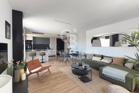 Ático de 3 dormitorios en venta en Sant Boi de Llobregat, Barcelona, Cataluña, Spain № 5539 - foto 3