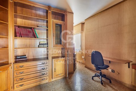 Ático de 4 dormitorios en venta en Barcelona, Cataluña, Spain № 5544 - foto 12