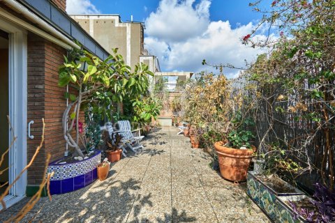 Ático de 4 dormitorios en venta en Barcelona, Cataluña, Spain № 5544 - foto 19