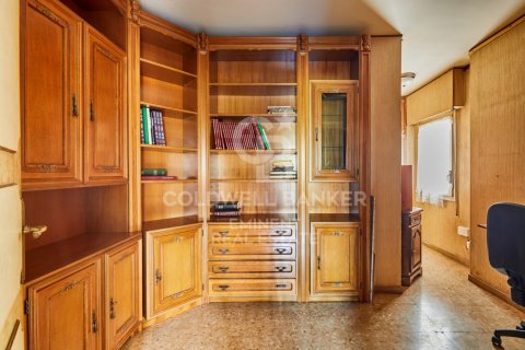 Ático de 4 dormitorios en venta en Barcelona, Cataluña, Spain № 5544 - foto 11