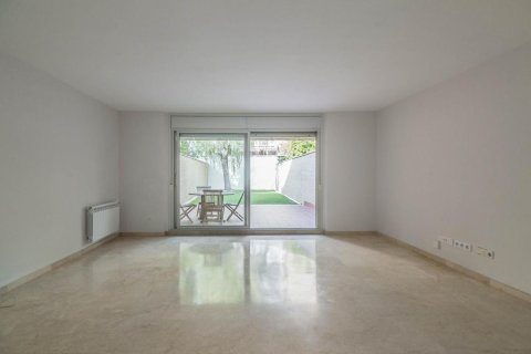 Dúplex de 3 dormitorios en venta en Diagonal Mar, Barcelona, Cataluña, Spain № 1227 - foto 25