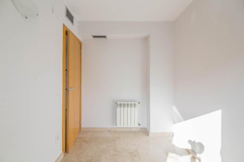 Dúplex de 3 dormitorios en venta en Diagonal Mar, Barcelona, Cataluña, Spain № 1227 - foto 15