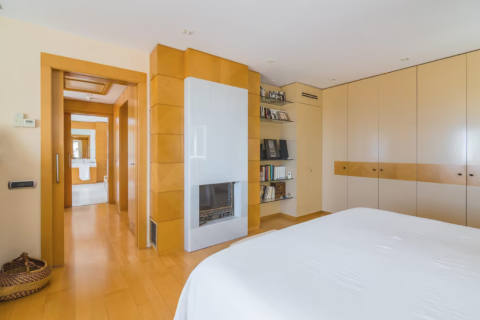 Купить квартиру в Эшампле, Испания с 2 спальни, 117м², № 1223 - фото 19
