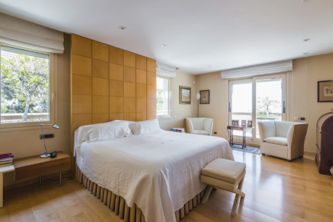 Купить квартиру в Эшампле, Испания с 2 спальни, 117м², № 1223 - фото 18