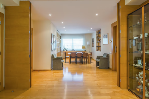 Купить квартиру в Эшампле, Испания с 2 спальни, 117м², № 1223 - фото 28