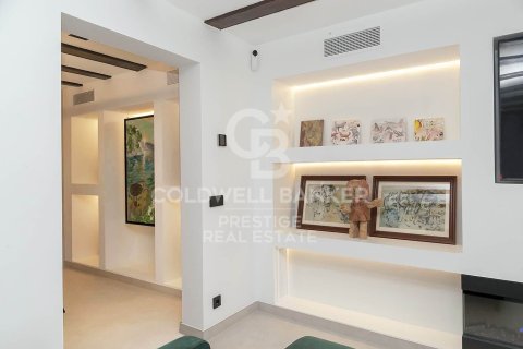 Купить квартиру в Барселона, Испания с 2 спальни, 103м², № 5639 - фото 25