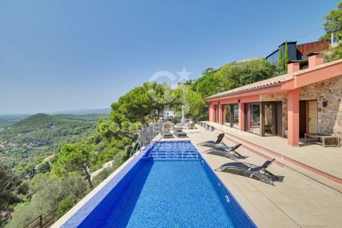 Villa de 6 dormitorios en venta en Begur, Gerona, Cataluña, Spain № 5638
