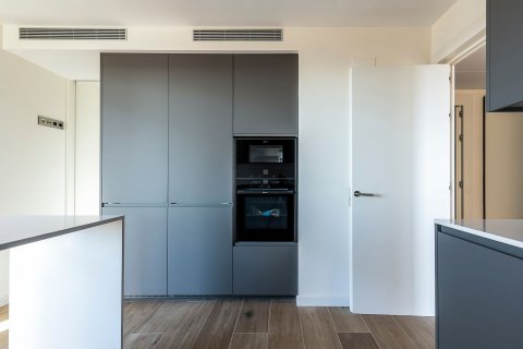 Купить квартиру в Эсплугес-де-Льобрегат, Испания с 5 комнат, 162м², № 8911 - фото 21