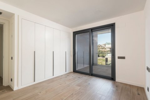 Купить квартиру в Эсплугес-де-Льобрегат, Испания с 5 комнат, 162м², № 8911 - фото 19