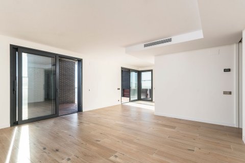 Купить квартиру в Эсплугес-де-Льобрегат, Испания с 5 комнат, 162м², № 8911 - фото 29