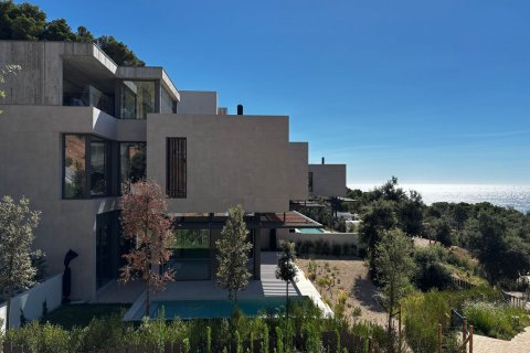 Сasa de 5 dormitorios en venta en Tamariu, Gerona, Cataluña, Spain № 8909