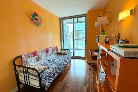 Apartamento de 3 dormitorios en venta en Barcelona, Cataluña, Spain № 1724 - foto 17