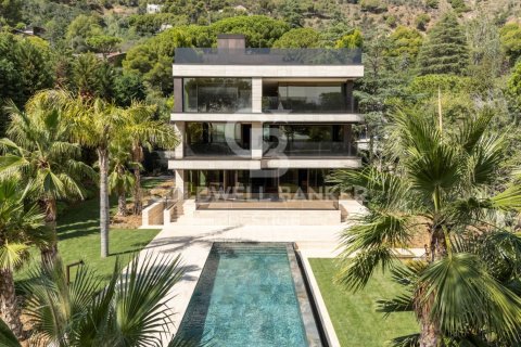 Villa de 6 dormitorios en venta en Barcelona, Cataluña, Spain № 6032
