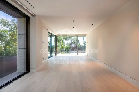 Villa de 6 dormitorios en venta en Barcelona, Cataluña, Spain № 6032 - foto 19